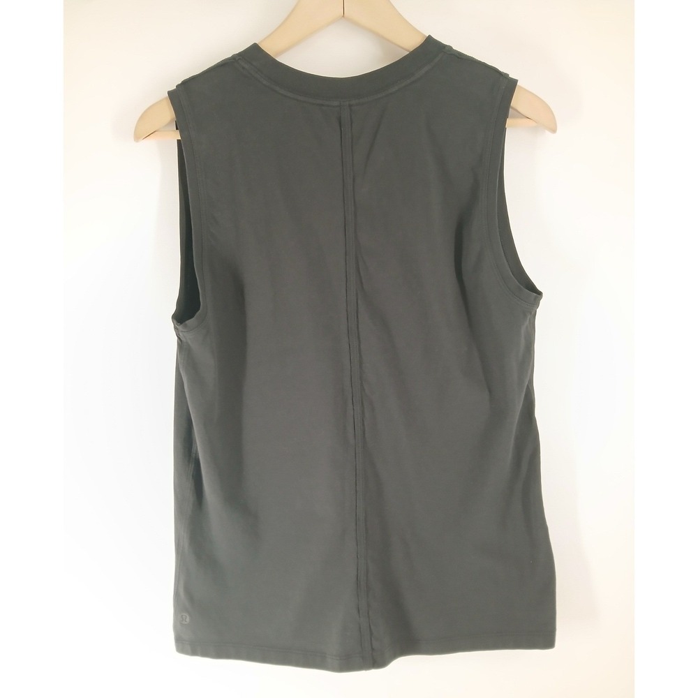 Lululemon Muscle Tank Womens 6 Black Sleeveless Crew Neck Athletic Top - Picture 2 of 4
